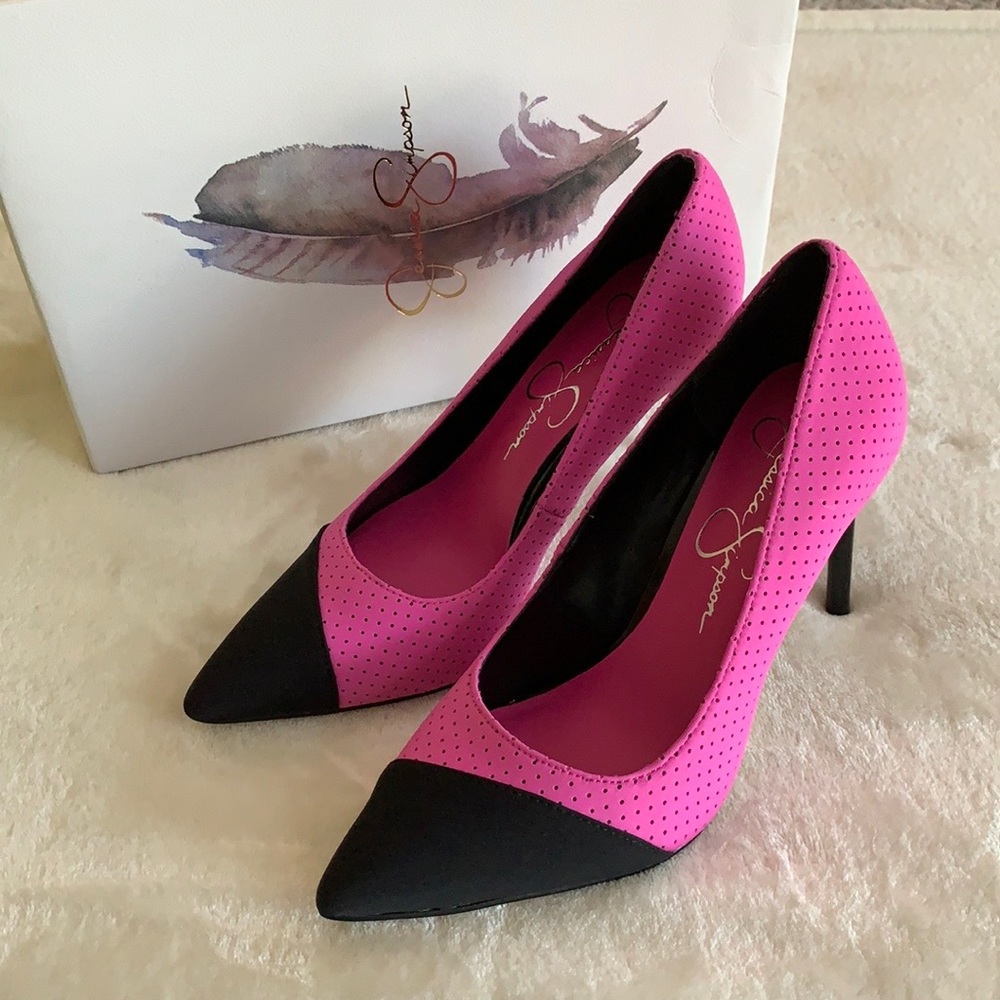 NWT Jessica Simpson Fuchsia/Pink and Black Heels
